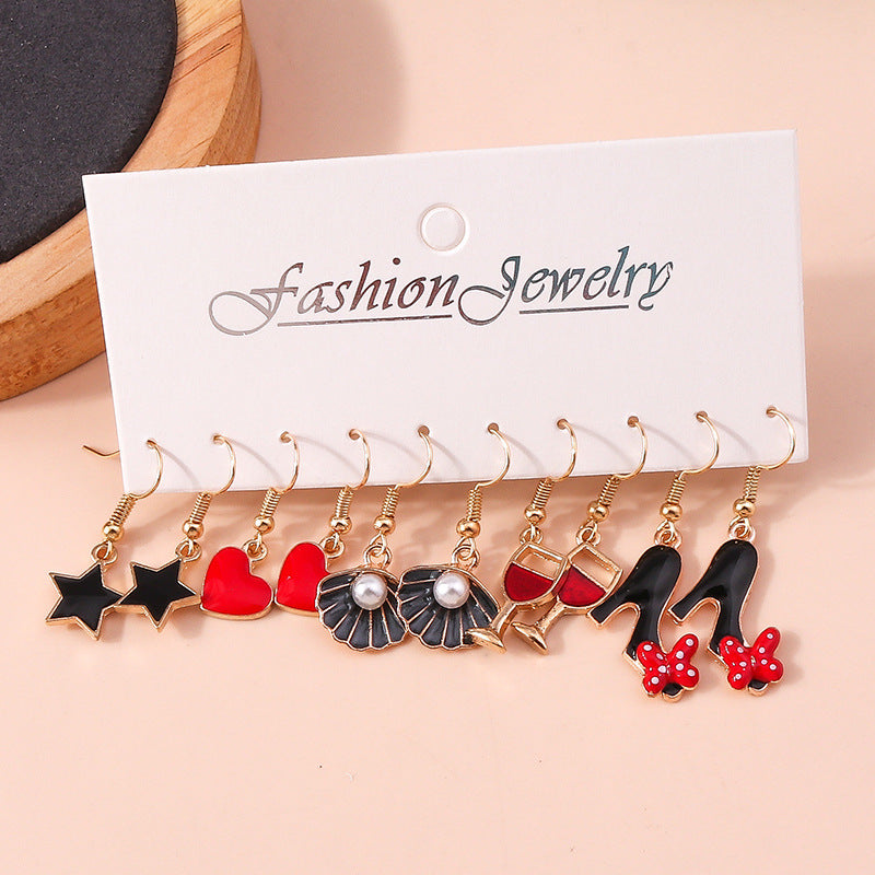 Wholesale Europe and the United States cross-border jewelry elegant fashion flower rose small daisy earrings love unicorn bee earrings